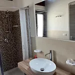 Residenza Valente * Capo Vaticano