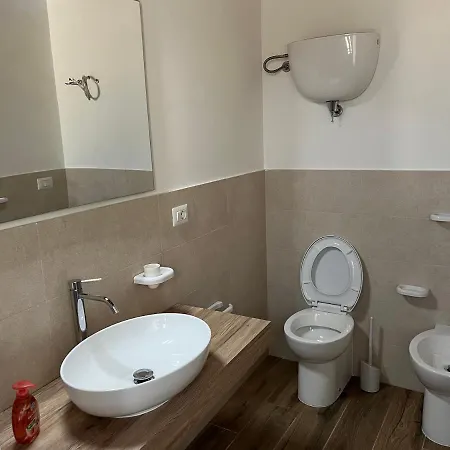 Residenza Valente דירה