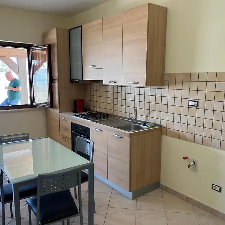 Residenza Valente דירה קאפו ואטיצ'אנו